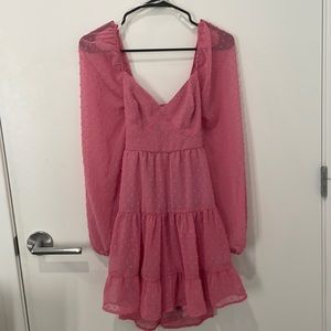 🎉HOST PICK🎉 Lulu’s Pink Swiss Dot Puffed Sleeve Mini Dress
